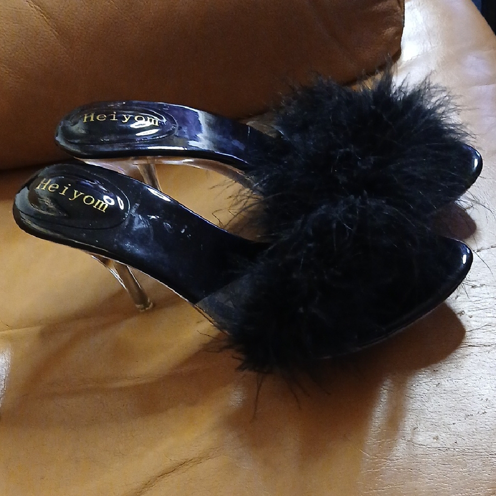 Heiyom Black Feathered Women's Shoes - Picture 6 of 11